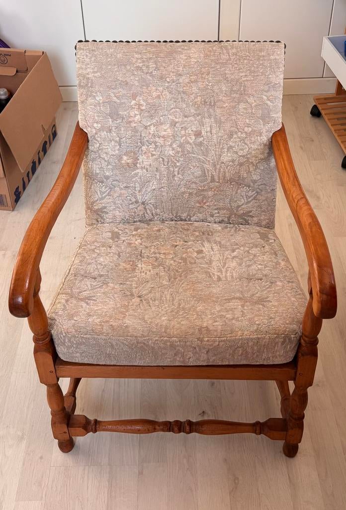 Stoeltje kleine fauteuil slaapkamer, Antiek en Kunst, Ophalen