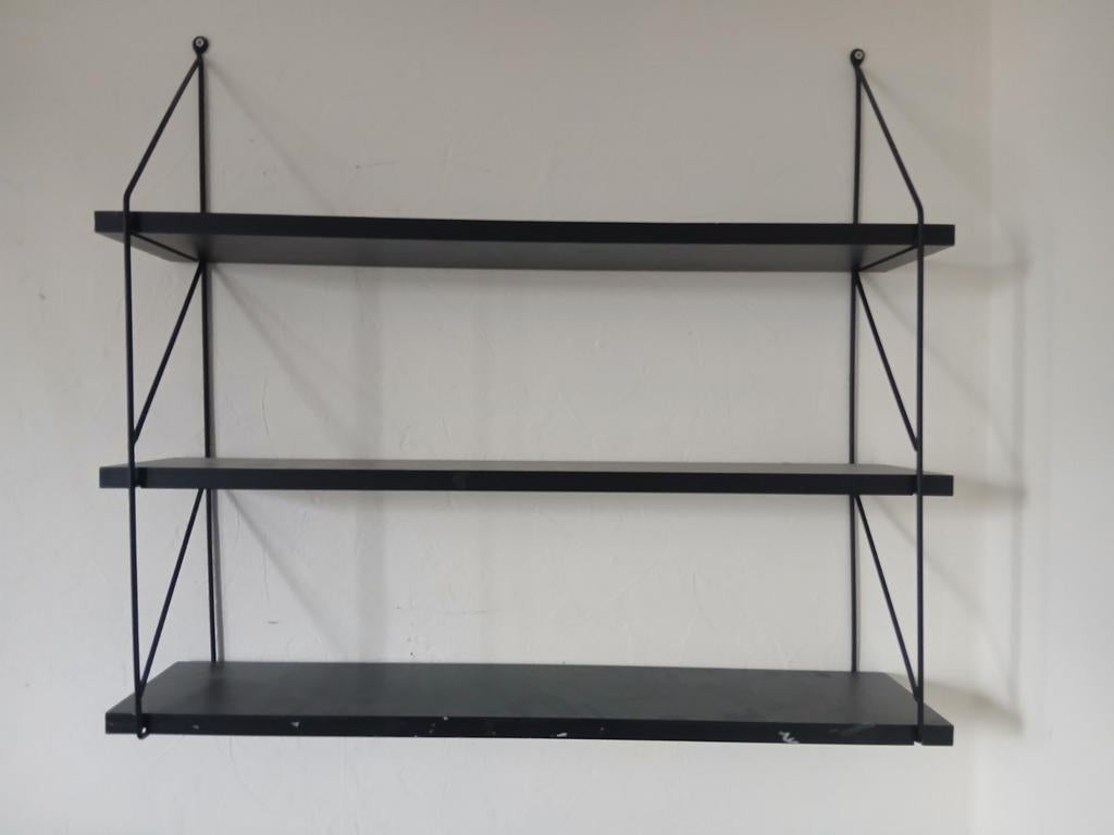 Mooie zwarte wandkast met 3 planken, Ophalen