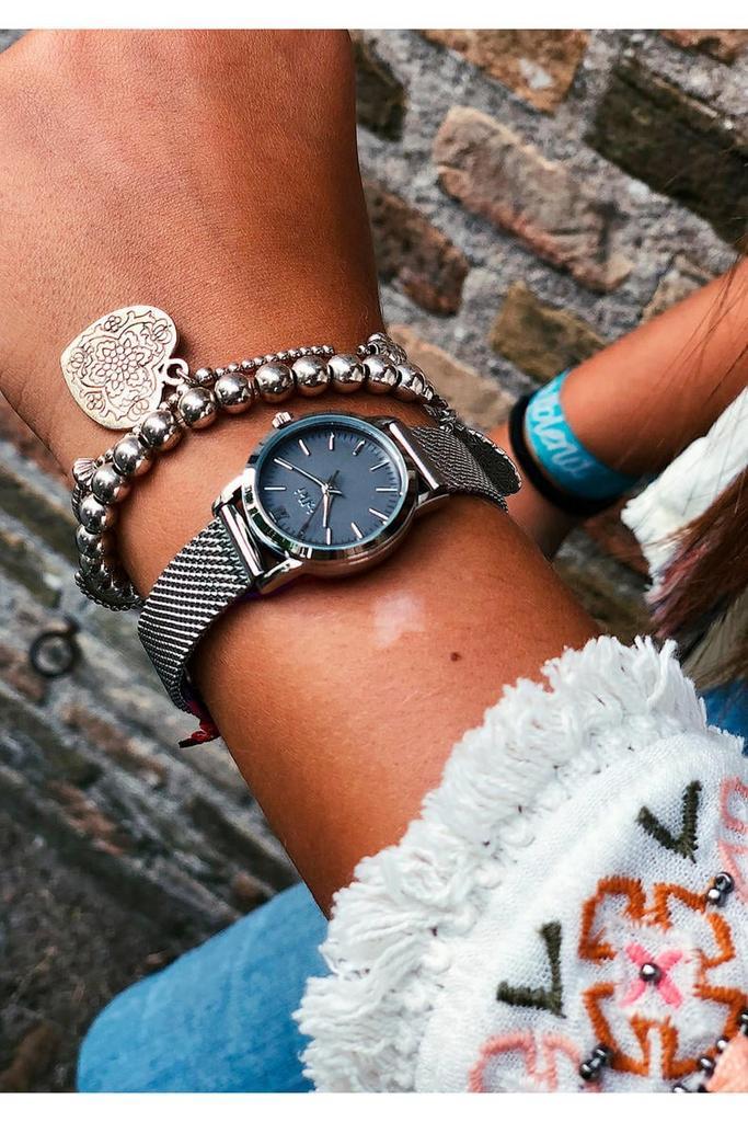 IKKI Zia Horloge - Zilverkleurig met Zwart 🕙, Sieraden, Tassen en Uiterlijk, Horloges | Dames, Nieuw, Polshorloge, Overige merken