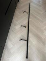 Hugad gordijnroede zwart (Ikea) met steunen (, Gebruikt, Zwart, Ophalen of Verzenden, 200 cm of meer