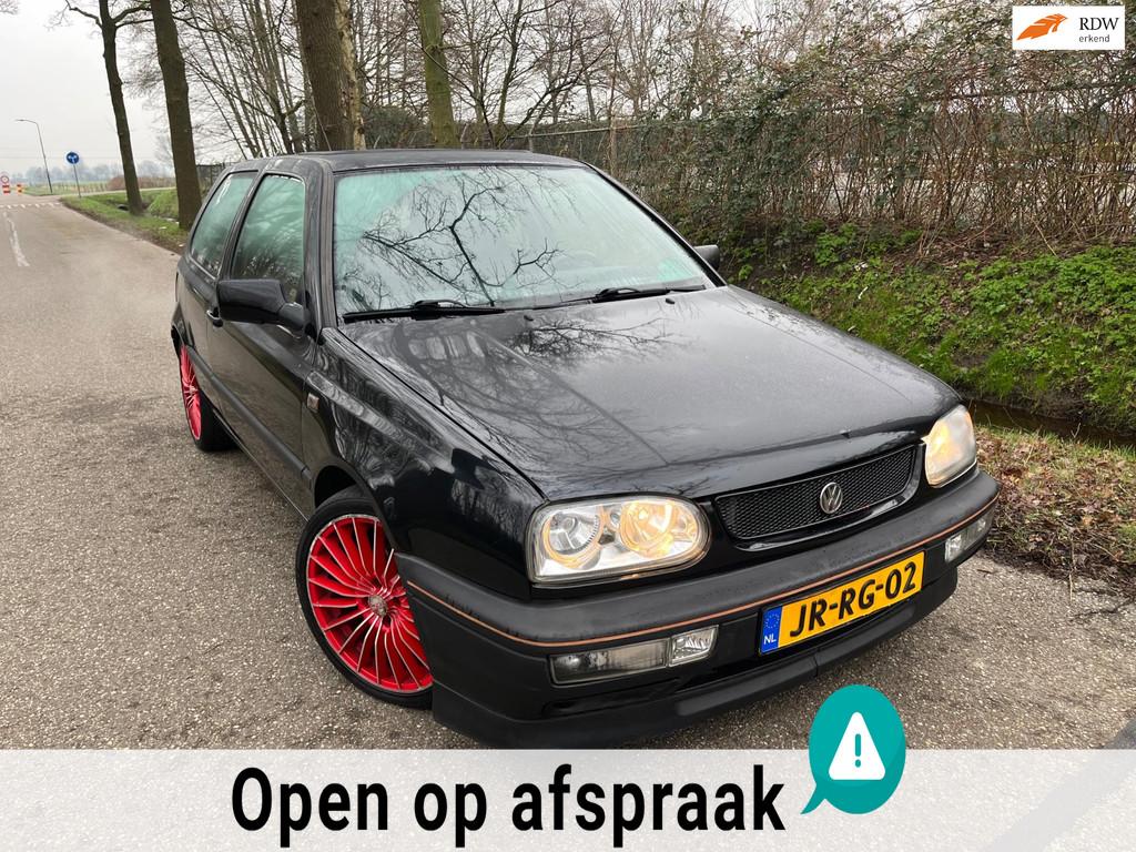 Volkswagen Golf 1.8 CL | YOUNGTIMER | SPORT | VEEL ONDERHOUD, Auto's, Volkswagen, Bedrijf, Te koop, Golf, Centrale vergrendeling