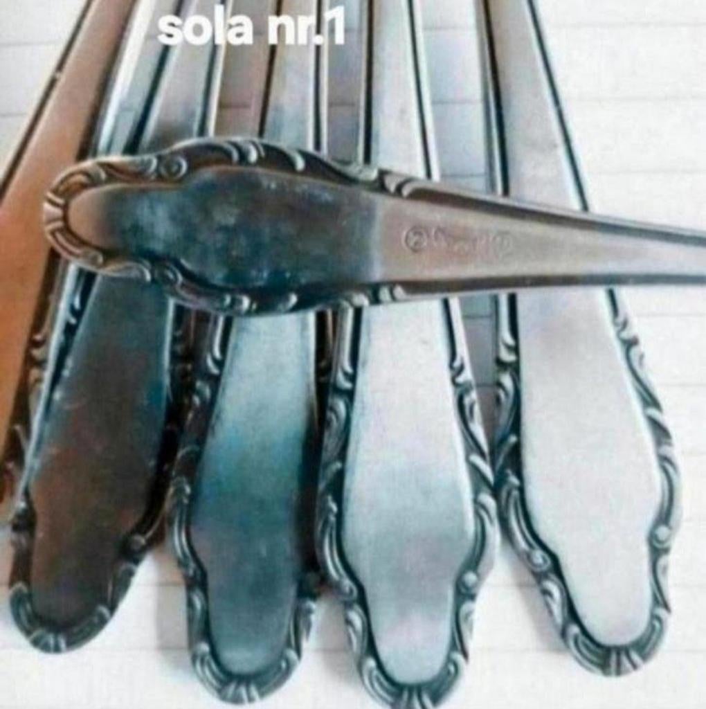 Barokke Sola bestek relief platte bewerkte handvatten 18/10, Ophalen of Verzenden