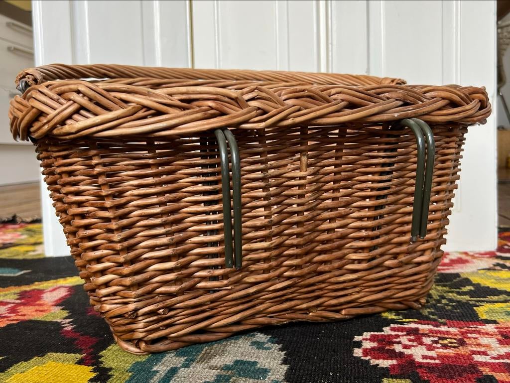 Rieten fietsmand met hengsel, Ophalen, Gebruikt, Fietsmand, Stuurbevestiging