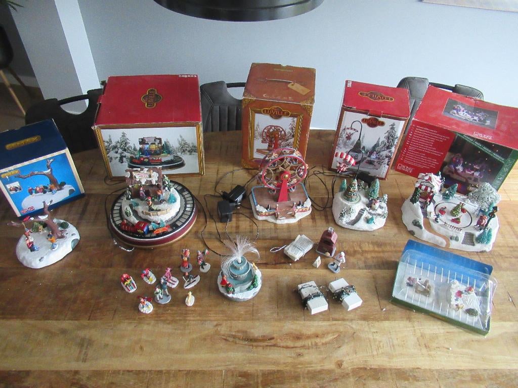 Diverse Kerstmis  Kerst items van Lemax Luville Konst Smide, Ophalen of Verzenden, Zo goed als nieuw