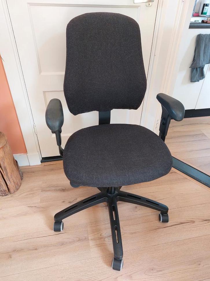 Ikea Verksam Bureaustoel - Donkergrijs / Zwart, Huis en Inrichting, Bureaustoelen, Gebruikt, Bureaustoel, Grijs, Ophalen of Verzenden