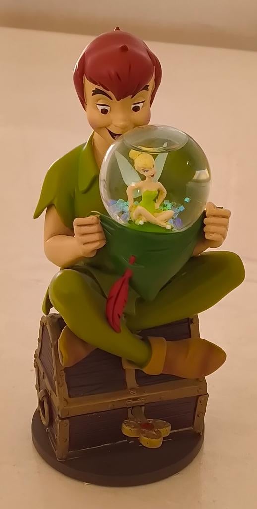 Disney snowglobe Peter pan, Verzamelen, Ophalen of Verzenden, Overige figuren, Zo goed als nieuw, Beeldje of Figuurtje