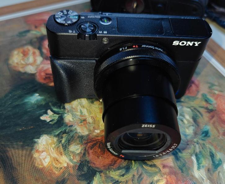 Sony RX100V, Audio, Tv en Foto, Fotocamera's Digitaal, Zo goed als nieuw, Compact, Sony, Minder dan 4 keer, Ophalen of Verzenden