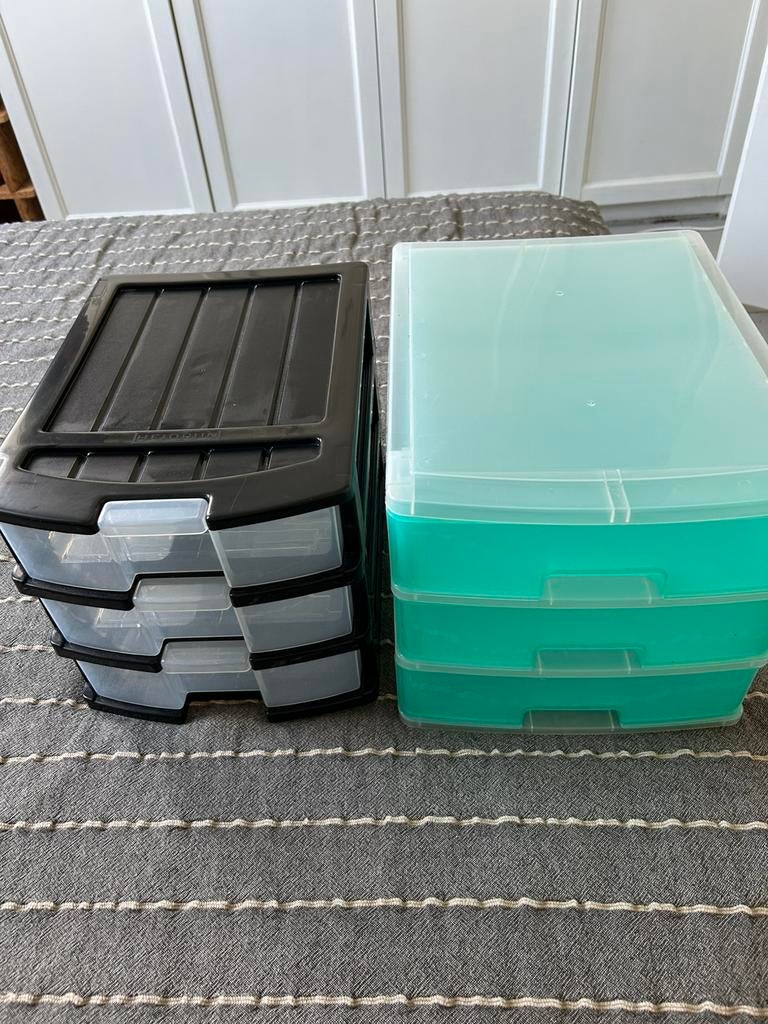 2 kleine ladenkastjes met ieder 3 lades, 3 of 4 laden, Ophalen of Verzenden, Zo goed als nieuw, Kunststof