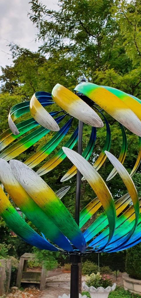 windmolen / WERELDBOL / WINDSPINNER, Tuin en Terras, Windwijzers en Windmolens, Huis en tuin decoratie Marie, Nieuw, Info@huisentuindecoratiemarie.nl