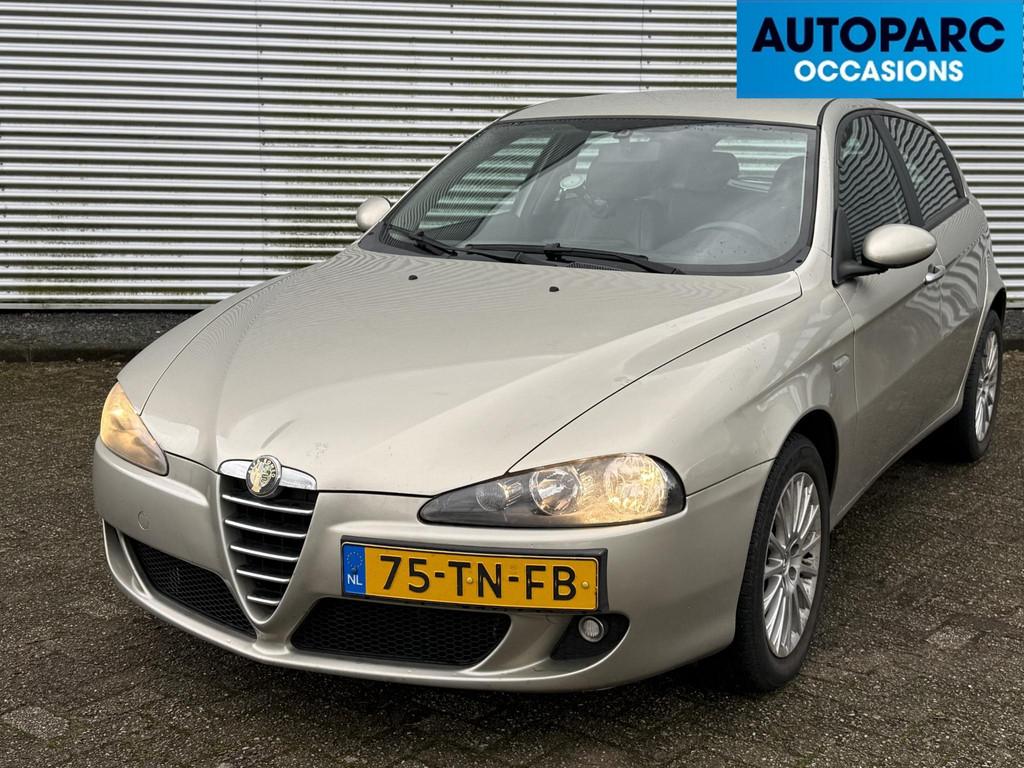 Alfa Romeo 147 1.6 T.Spark Veloce Collezione , LEDER, 125.97, Auto's, Alfa Romeo, Voorwielaandrijving, 1195 kg, Gebruikt, 4 cilinders