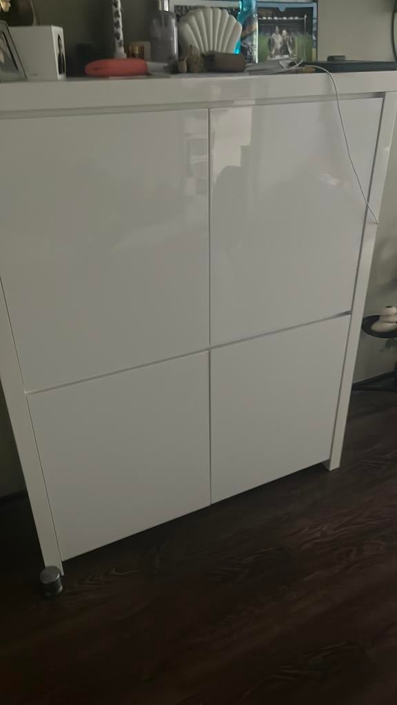 Witte kast, Ophalen, Kunststof, Gebruikt, 100 tot 150 cm