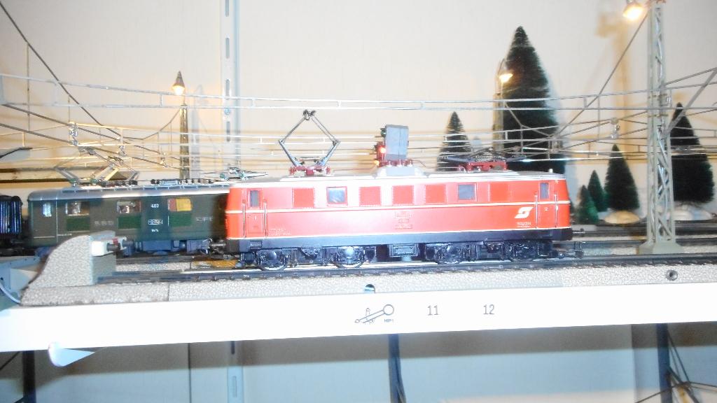 MARKLIN 3154 Oostenrijkse metalen berg-loc serie 1141 OBBovp, Wisselstroom, Locomotief, Ophalen of Verzenden, Zo goed als nieuw