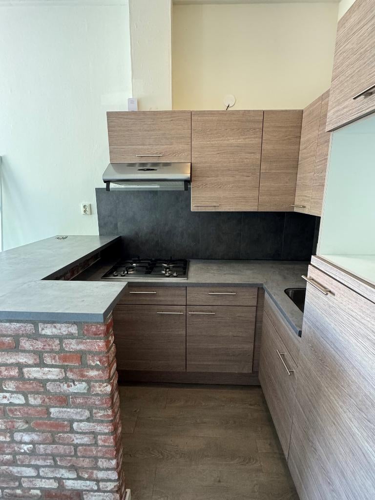 Kleine Bruynzeel hoekkeuken incl. apparatuur, Ophalen, Zo goed als nieuw, Kunststof, Hoekkeuken