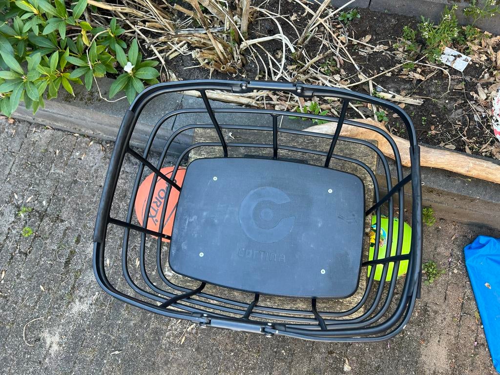 Cortina AVS Fietsmand Zwart - Inclusief AVS Adapter, Fietsen en Brommers, Fietsaccessoires | Fietsmanden, Ophalen, Gebruikt, Fietsmand
