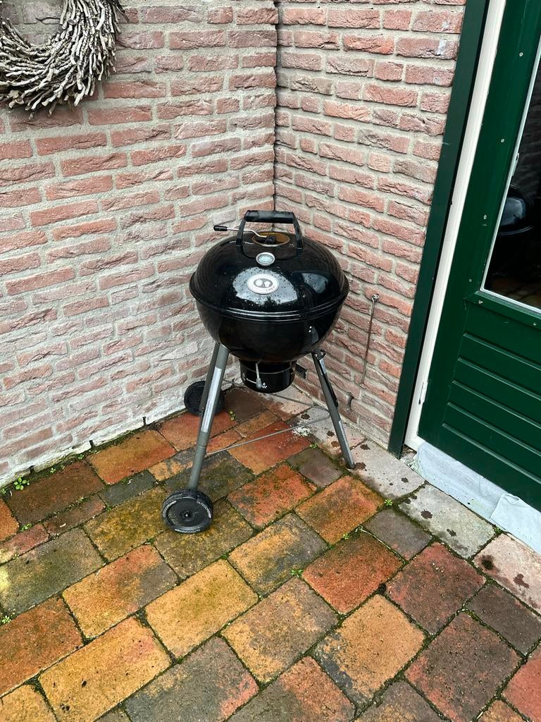 Barbecue Outdoorchef met verroeste klep, Ophalen, Gebruikt
