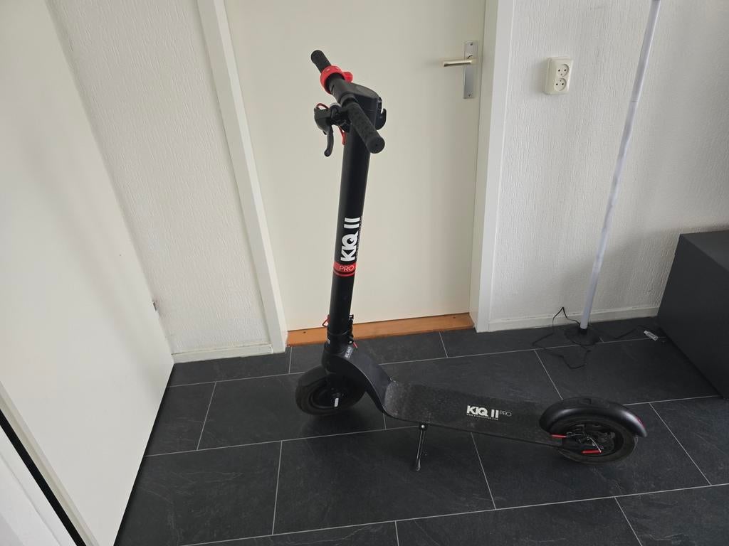 Zgan elektrische step. Kiq 2 pro, Fietsen en Brommers, Steps, Ophalen, Zo goed als nieuw, Elektrische step (E-scooter)