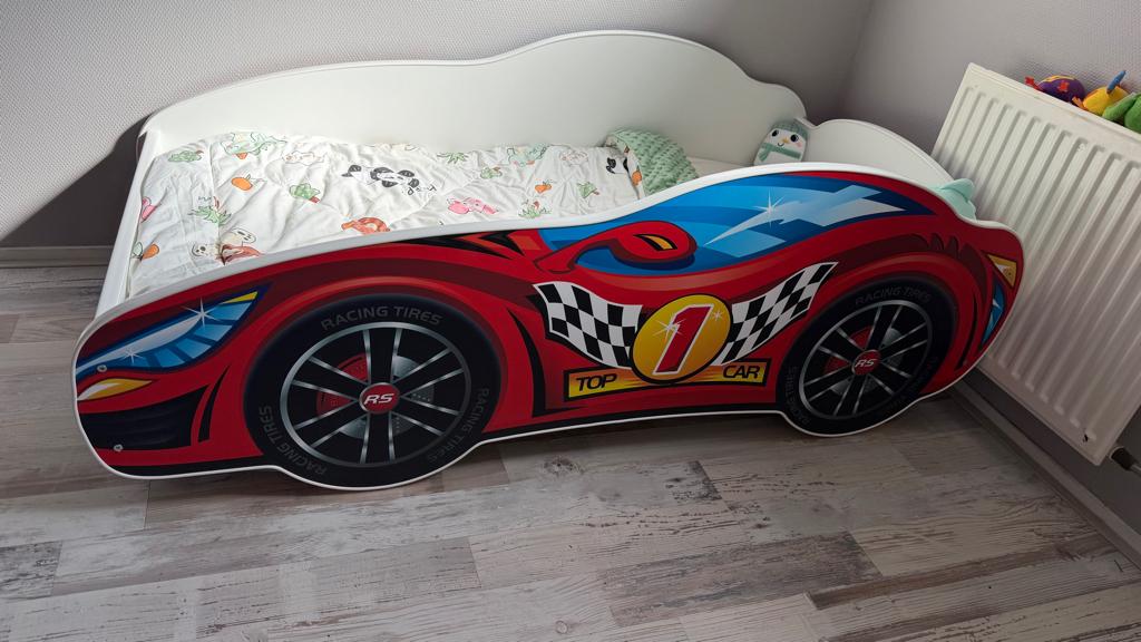 Autobed voor peuter of kleuter (80x150cm), Kinderen en Baby's, Kinderkamer | Bedden, 70 tot 85 cm, 140 tot 160 cm, Zo goed als nieuw