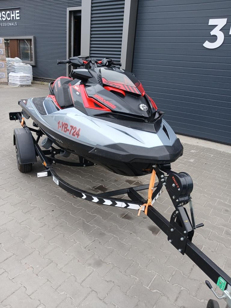 Sea-Doo RXP-X 300 RS Jetski met trailer, Watersport en Boten, Ophalen of Verzenden, Zo goed als nieuw, Benzine
