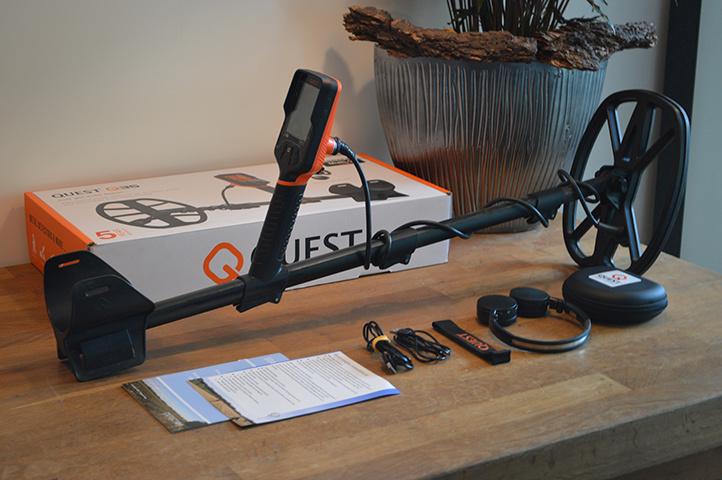 DETECTOR PLAZA: occasion Quest Q35 wirefree HT van 2024, Overige merken, Gebruikt, Meer dan 30 cm, Ophalen of Verzenden