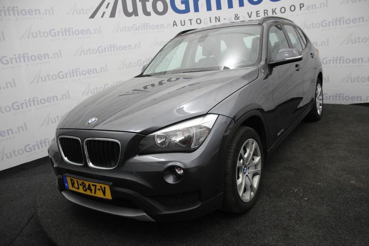 BMW X1 sDrive16d Executive nette SUV met schuifdak, Auto's, BMW, Bedrijf, Te koop, X1, ABS, Airbags, Airconditioning, Alarm, Bluetooth