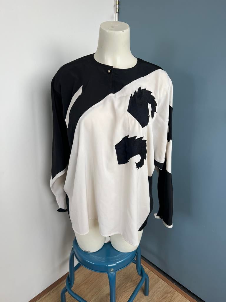 Fong leng for zwart roomwit vintage couture tuniek, Kleding | Dames, Blouses en Tunieken, Zo goed als nieuw, Maat 38/40 (M), Wit