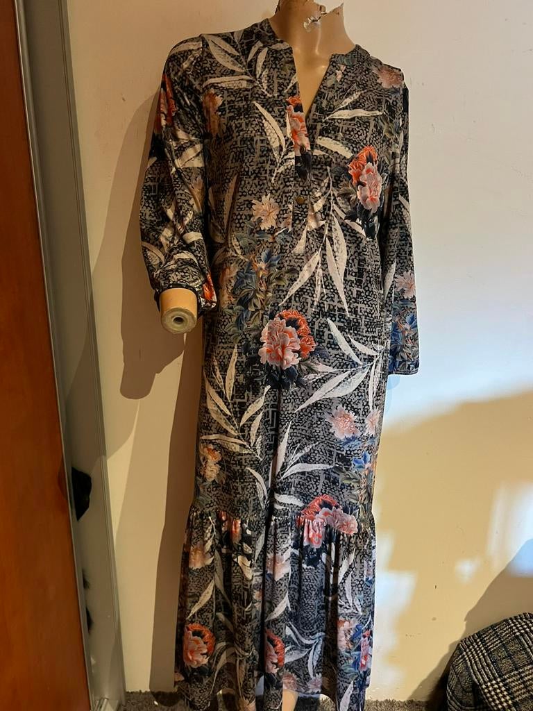 K-design jurk met ceintuur maat m origineel ZGAN, Kleding | Dames, Maat 38/40 (M), K-design, Ophalen of Verzenden, Zo goed als nieuw