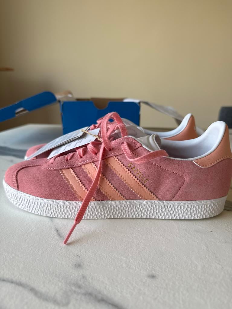 Adidas Gazelle sneakers pink 38 2/3, Ophalen, Nieuw, Roze, Sneakers of Gympen