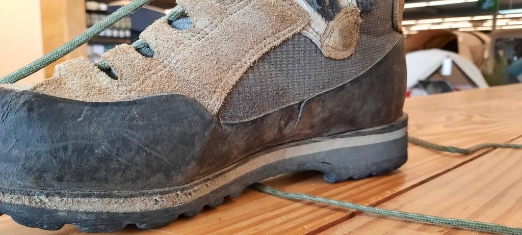 Hanwag bergsportschoen. type C. Maat 42., Sport en Fitness, Bergsport en Wandelen, Ophalen of Verzenden