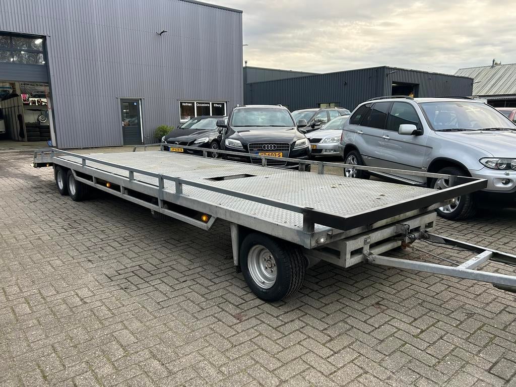 Doornwaard Schamelwagen 750x210 auto ambulance!, Auto diversen, Ophalen, Gebruikt
