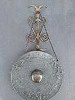Gong indonesie  brons  met ijzeren hanger ., Antiek en Kunst, Ophalen of Verzenden