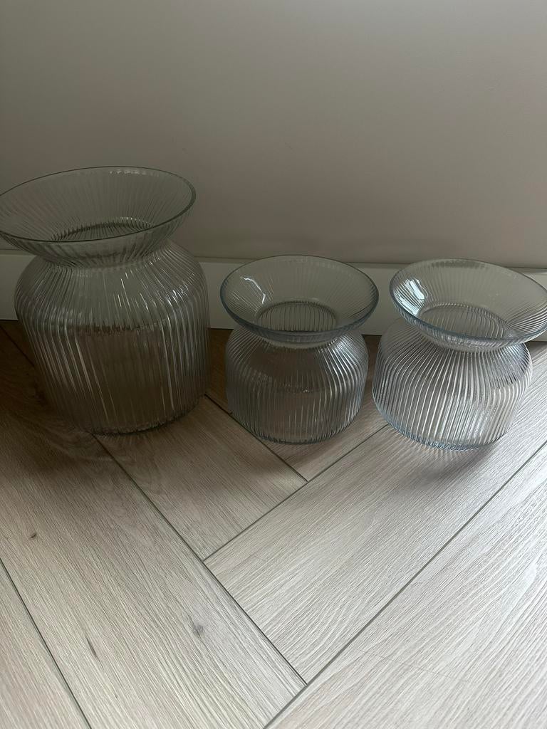 NIEUW! 3 Vazen van de HEMA., Huis en Inrichting, Woonaccessoires | Vazen, Wit, Nieuw, Ophalen of Verzenden, Glas