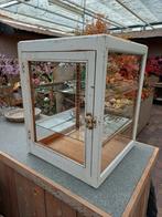 Oude brocante bakkersvitrine - tafelvitrine - vitrinekast, Ophalen
