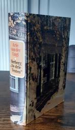 Herberg "De drie Teuten" - Arie van der Lugt, Boeken, Ophalen of Verzenden, Gelezen