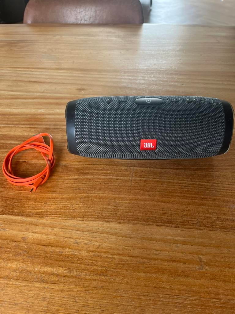 JBL charge essential met oplader, Audio, Tv en Foto, Luidsprekers, Ophalen, Gebruikt, JBL, Overige typen