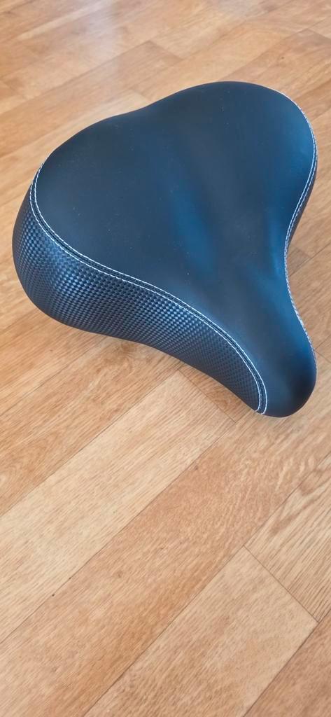Comfortabel fietszadel met vering - NIEUW!, Fietsen en Brommers, Fietsonderdelen, Nieuw, Algemeen, Zadel, Ophalen