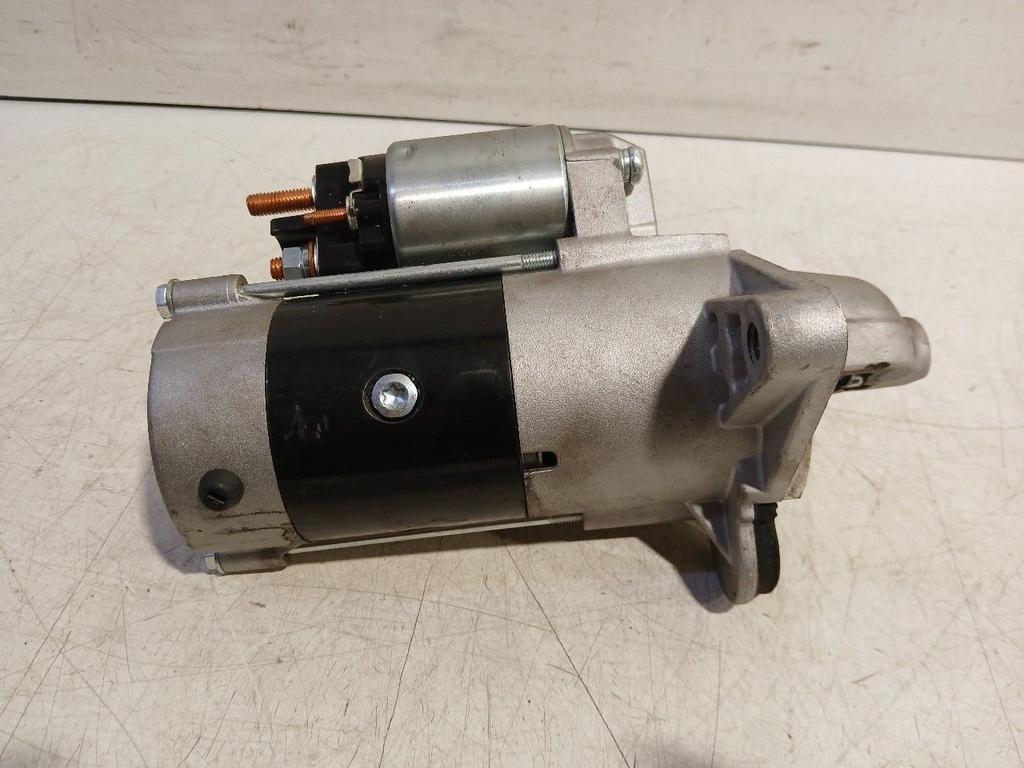 Startmotor Renault Trafic, Onderdelen@venauto.nl, Van der Ven Autorecycling B.V., Gebruikt, Ettenseweg 76, 4706 PB Roosendaal, The Netherlands