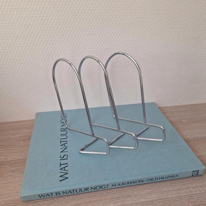 Vintage Ikea Flit boekensteunen bookends | metaal | 90s, Huis en Inrichting, Kasten | Boekenkasten, Zo goed als nieuw, Minder dan 50 cm