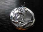 Mooi Rond Zilveren Jugendstil Medaillon - Narcis, Sieraden, Tassen en Uiterlijk, Antieke sieraden, Verzenden, Zilver, Hanger