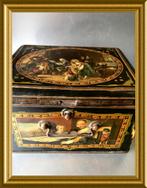 Antiek blik met afbeeldingen van muziek spelende figuren, Verzamelen, Ophalen of Verzenden, Gebruikt, Overige