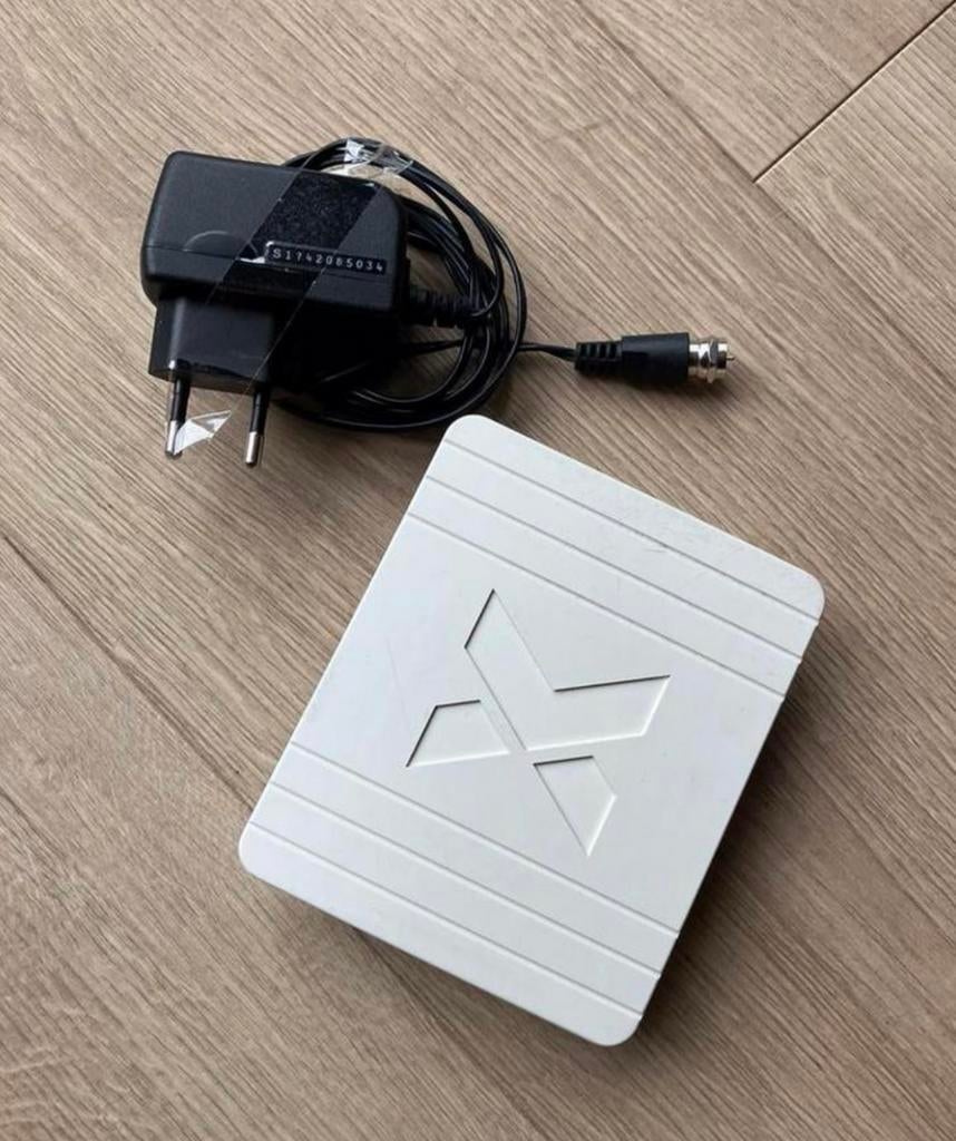 Coax versterker Technetix fra-752 ziggo gecertificeerd, Ophalen of Verzenden, Zo goed als nieuw