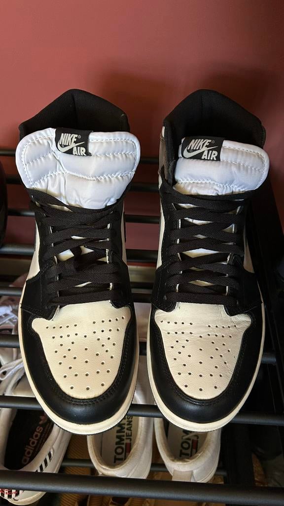 Air Jordan 1 Retro High OG "Dark Mocha" - Maat 41, Bruin, Ophalen of Verzenden, Sneakers of Gympen, Zo goed als nieuw