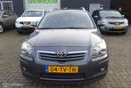 Toyota Avensis Wagon 2.0 VVTi Luna Business, Auto's, Voorwielaandrijving, 1998 cc, 1340 kg, 4 cilinders
