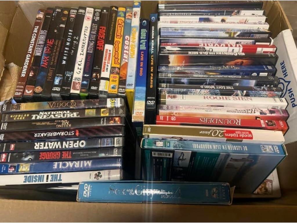 Grote collectie diverse dvd's ongeveer 600 stuks, Vanaf 12 jaar, Ophalen of Verzenden, Gebruikt, Boxset