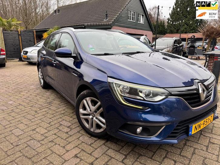 Renault Mégane Estate 1.2 TCe Zen APK NIEUW 12-02-2027 (zo, Auto's, Renault, Bedrijf, Te koop, Mégane, ABS, Airbags, Airconditioning
