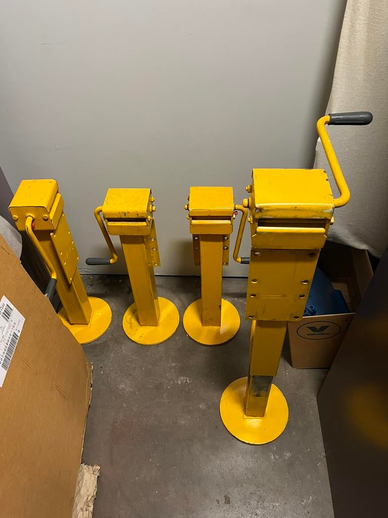 3x SIMOL Steunpoot DG 3000kg met aangelaste flensplaat, Ophalen