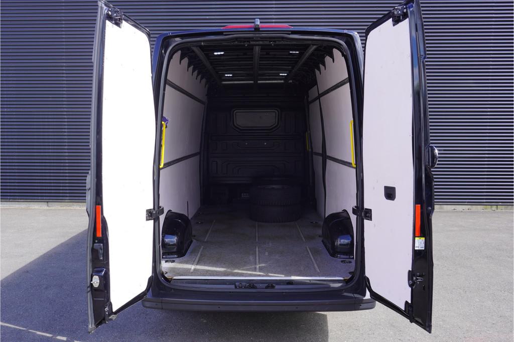 Volkswagen Crafter 180pk Automaat L4H3/L3H2 Apple Carplay Ca, Stof, Gebruikt, 4 cilinders, Volkswagen