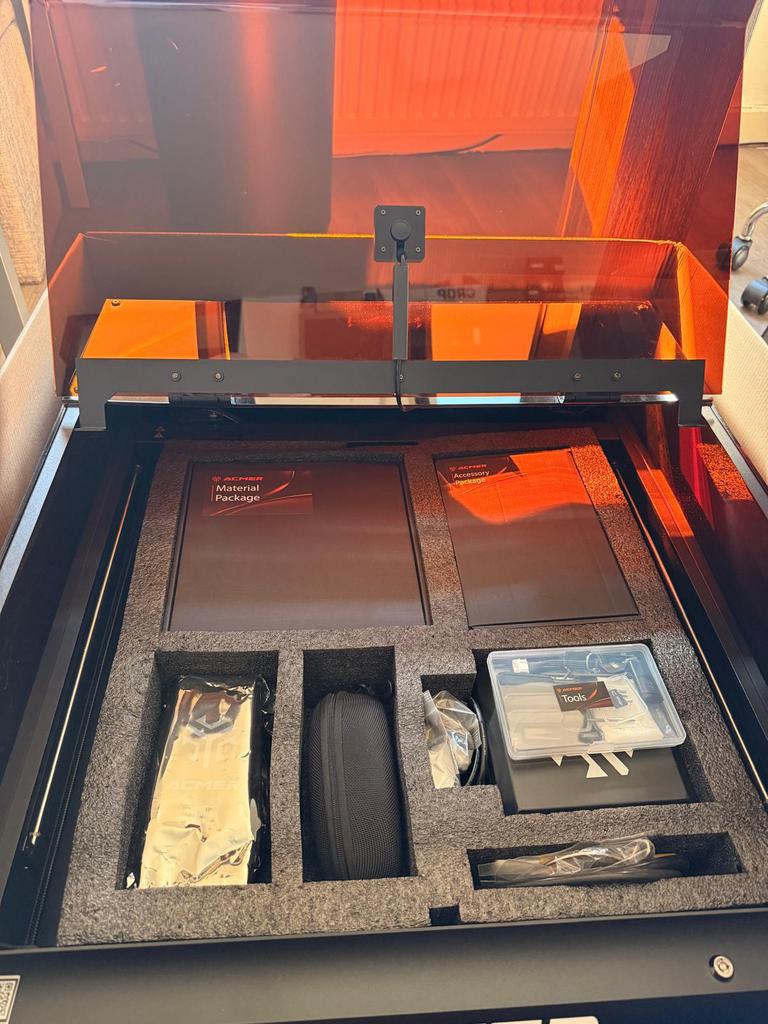 Graveermachine van ACmer (P3), Ophalen, Zo goed als nieuw