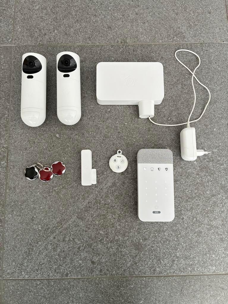 Verisure Alarmsysteem Compleet - Beveilig uw huis, Doe-het-zelf en Verbouw, Ophalen, Beweging, Zo goed als nieuw, Compleet systeem
