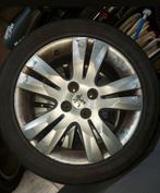 Wieldoppen velgen met banden 215/50/R17, Ophalen of Verzenden