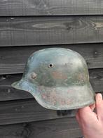100% originele XX Duitse m42 helm uit Narva, Verzamelen, Ophalen of Verzenden, Overige gebieden, Helm of Baret
